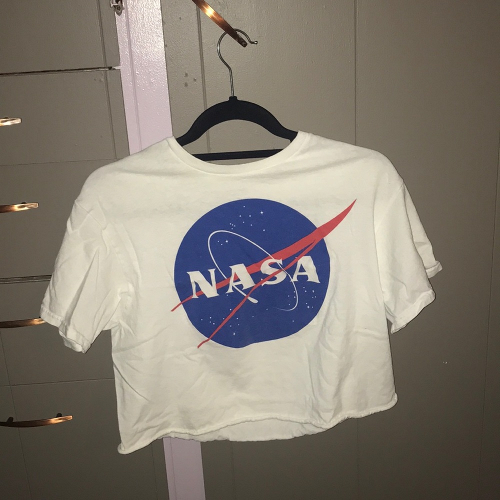 NASA Cropped Tee